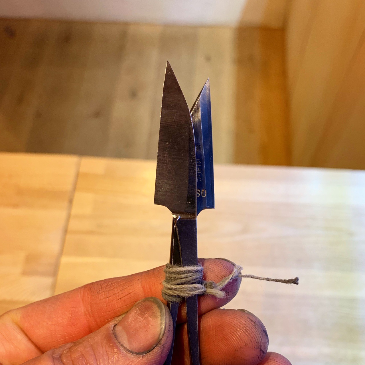 握り鋏の研ぎ方・調整（糸切り鋏・和鋏） | 包丁・はさみ等の刃物研ぎ